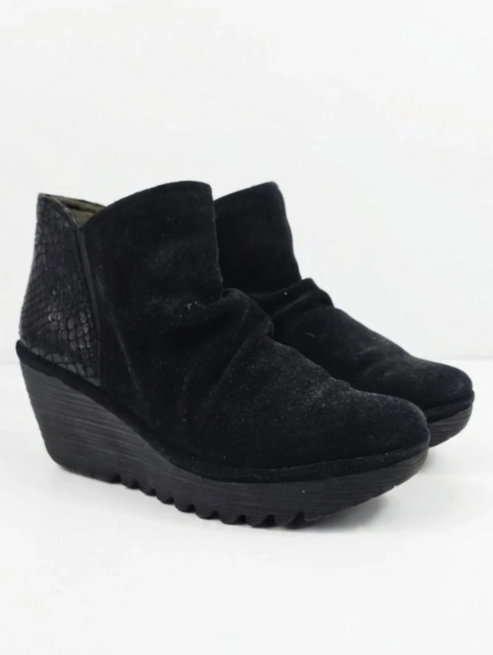 Fly‎ London Yamy Black Suede Wedge Women's Ankle Boots Size EU 40- US 9